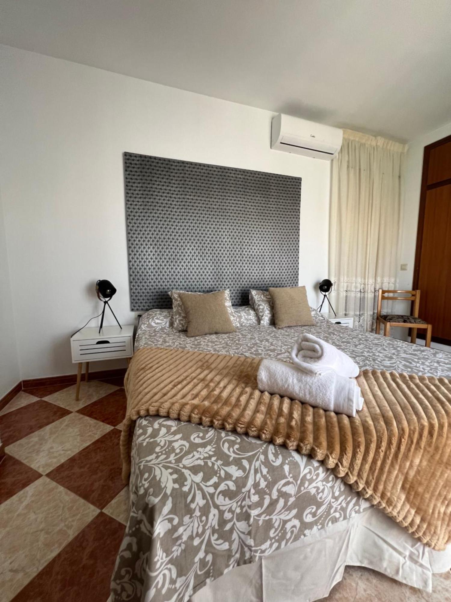 Casa Grande En Cordoba, Pueblo De La Victoria , 6 Dormitorios المظهر الخارجي الصورة