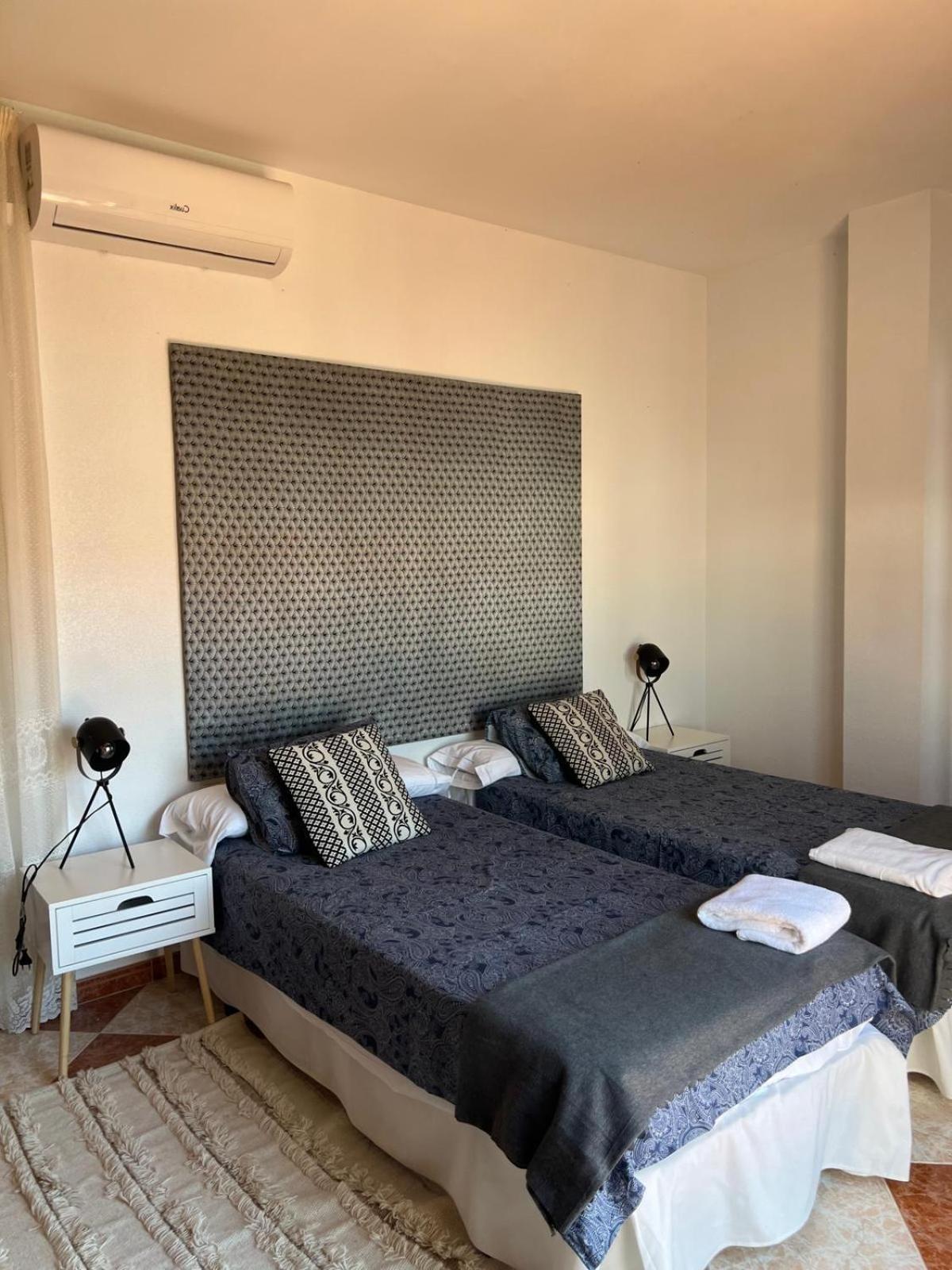 Casa Grande En Cordoba, Pueblo De La Victoria , 6 Dormitorios المظهر الخارجي الصورة